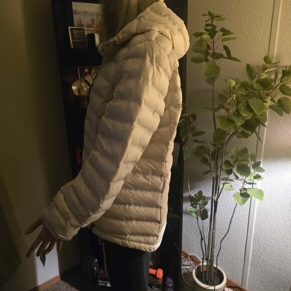 ZeroXposur (Khloe's) New with tags. Size Large, Quilted Puffer! - Picture 2 of 7